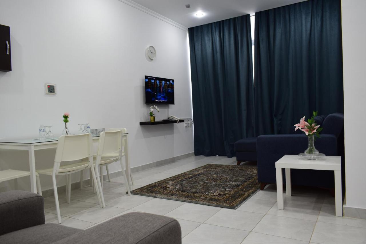 Atlantis International Hotel Apartments Kuwait City Exterior photo